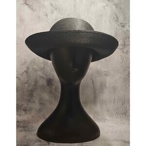 🖤 Black Structured Straw Hat with Upturned Brim – Vintage-Inspired Style